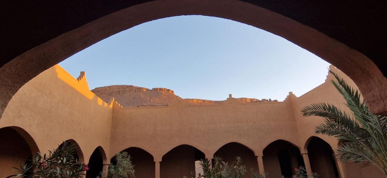 Riad Nomad Foum Mharech Bagian luar foto